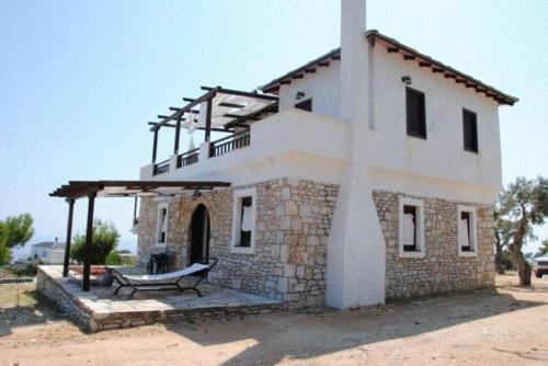 Thasos Apartment | ksevni house garden