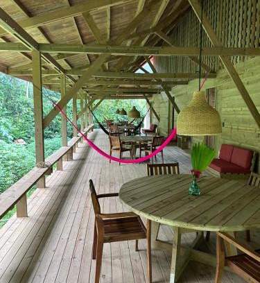 Bahia Solano Hotel | Kurrulau Hotel Playa Pacífica