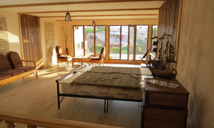 Kutaisi House | Kutaisi Center Guesthouse