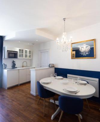 Bourges Apartment | L'échappée