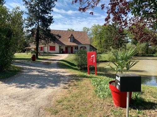 Thenay House | L’étang des 7