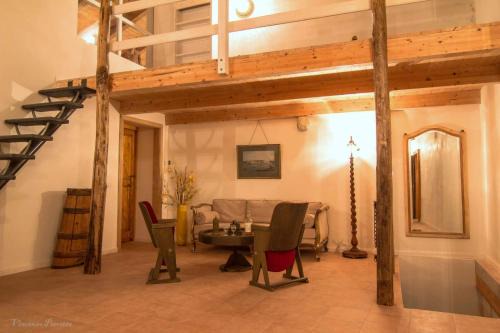 Dragoni House | L' Alcova Del Conte