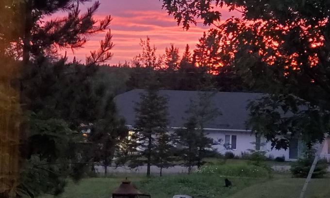 Saint-Marcel Bed & Breakfast | L'ancien Presbytère de St-marcel, une Évasion entre Forêts et Montagnes