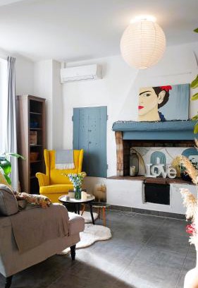 Chateauneuf-de-Gadagne Apartment | L'appartement de l'Arche