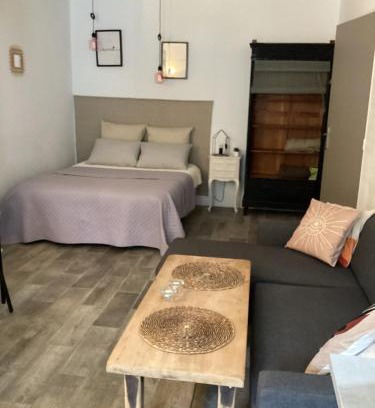 La Seyne-sur-Mer Apartment | L'appartement de Gaston