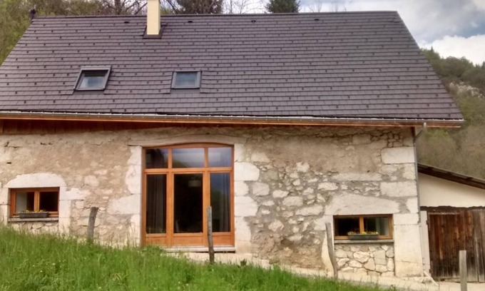 Saint-Pierre-d'Entremont House | L'aulp - St-pierre-d'entremont