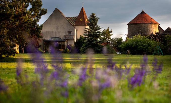 Pichanges House | L' Hôte Antique