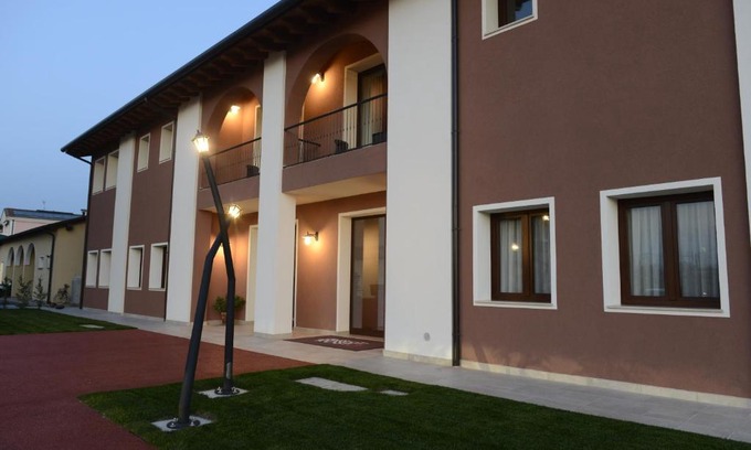 Saonara Hotel | L'Insolito Posto