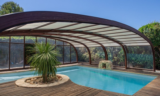 Saint-Jean-de-Vedas House | L'Oasis Merveilleuse: Relaxation with Sauna/Jacuzzi