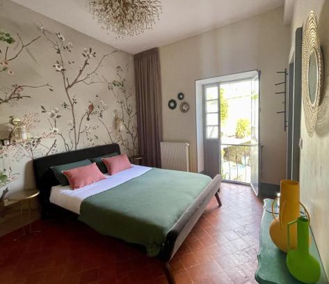 Roubia Bed & Breakfast | L'Oiseau Bleu ROLLIER