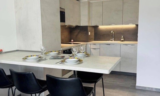 Le Bourget-du-Lac Apartment | L'orée du lac/tout confort 3*/garage privatif