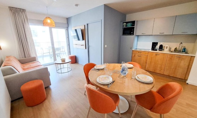 Royan Apartment | L'Oranger bleu - T3 AVEC PISCINE À 100M DE LA PLAGE, SALLE DE SPORT, RÉSIDENCE SÉCURISÉE