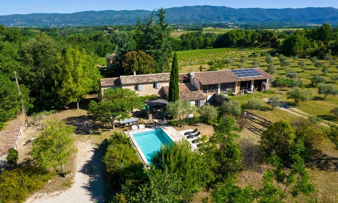 Ansouis Other | L' OUSTAOU LES FORTUNES 3-star Provence farmhouse