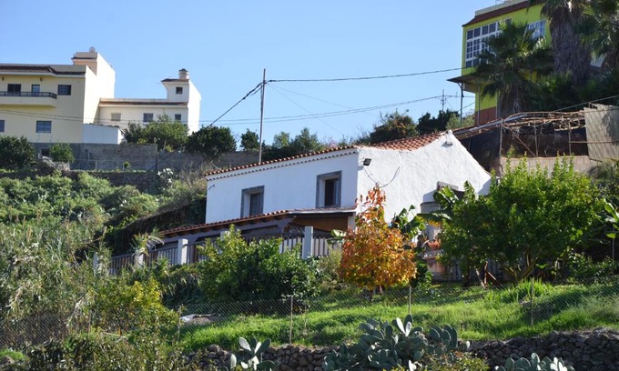 Firgas House | La Berrera