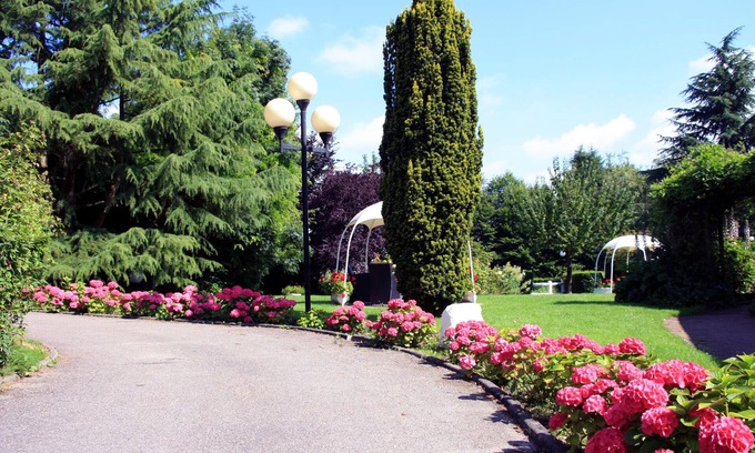 Saint-Martin-du-Vivier Hotel | La Bertelière, The Originals Relais Rouen