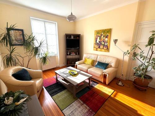 Bussiere - Cadiere Apartment | La California