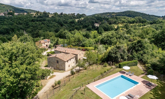 Montieri Apartment | La Casa Antica by Interhome