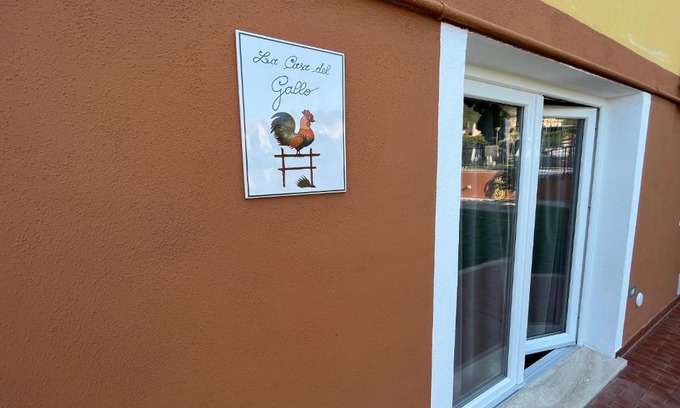 Pietra Ligure Apartment | La casa del Gallo