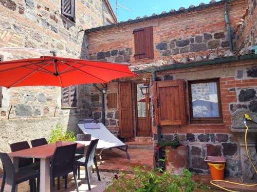 Radicofani House | La Casa Del Viandante