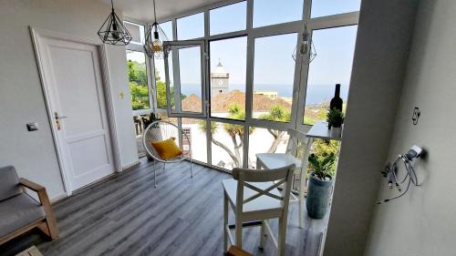 Brena Alta Apartment | La Casita del Arco Panorámico