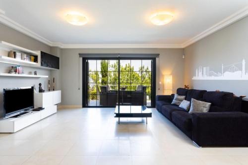 Sauzal House | La Casita Gris