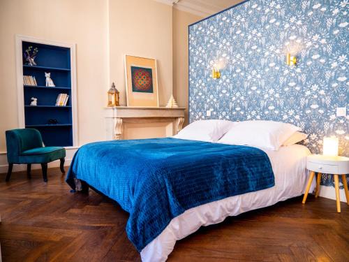 Lezat-sur-Leze Bed & Breakfast | La CHAMBRE BLEUE