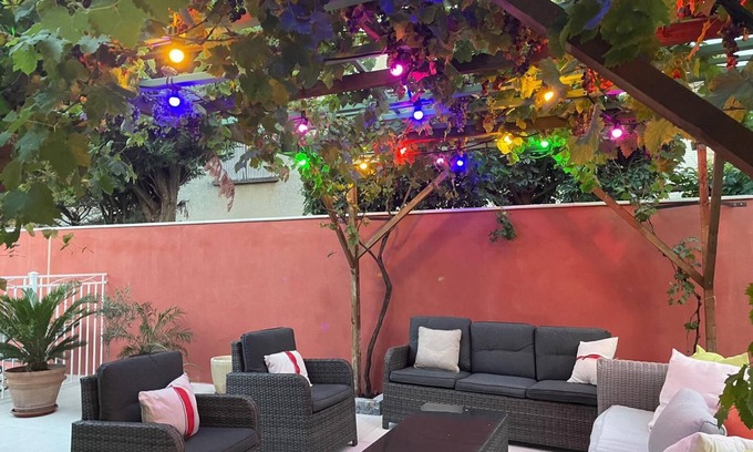 L'Isle-sur-la-Sorgue Apartment | LA Cigaliere - Piscine Privee
