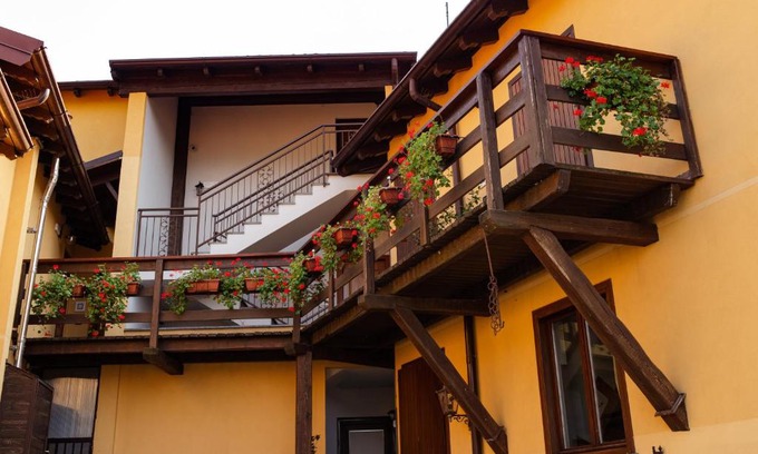 Merone Apartment | LA CORTE SUL LAGO