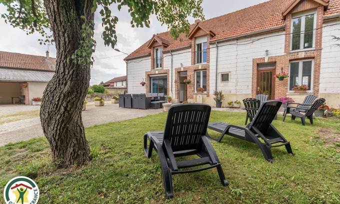 Vouzy House | La Cour de Marie-Mariette
