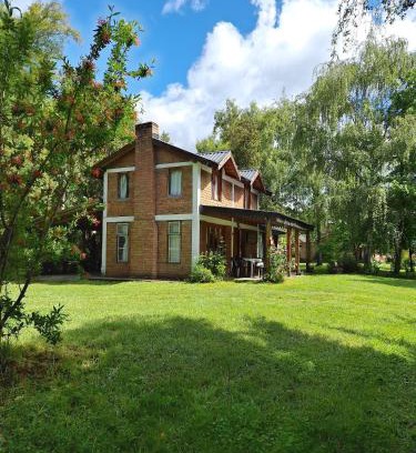 Lago Puelo House | La Cueva del Piche