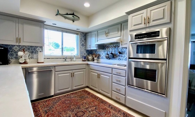 Rancho Mirage Villa | LA DOLCE VITA VILLA 3 en-suites+large living spaces+glorious outdoor space:managed by Greenday