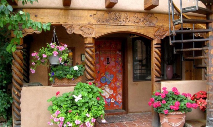Taos Hotel | La Dona Luz Inn an Historic B&B