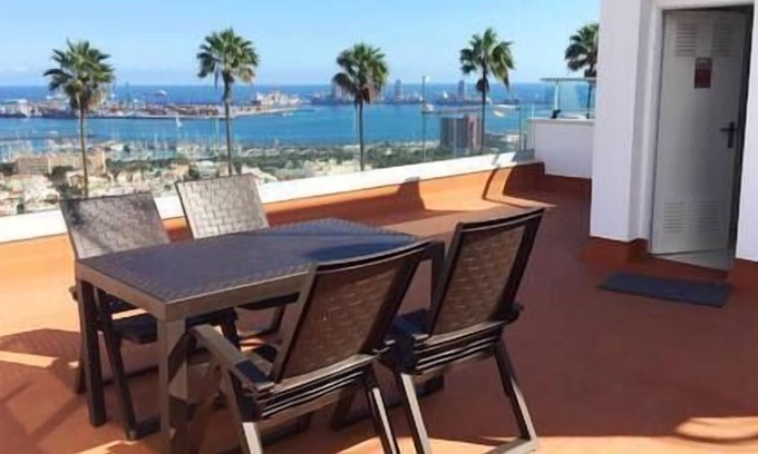 Las Palmas de Gran Canaria Villa | La Cornisa Villa by Canary365