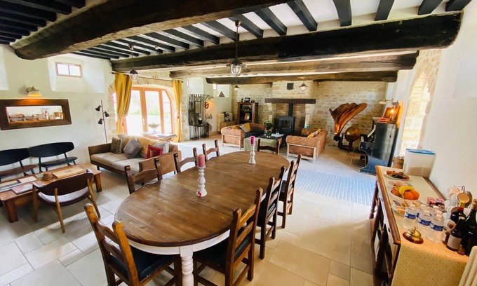 Sainte-Mere-Eglise Bed & Breakfast | La Fière Bridge entire Guest House w/Staff.