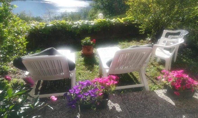 Brusimpiano Bed & Breakfast | La Finestra sul Lago