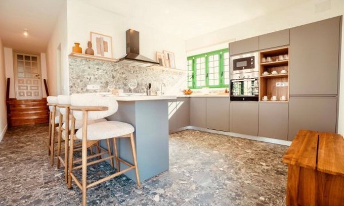 San Bartolome Villa | La Florida II (4 bedroom house)