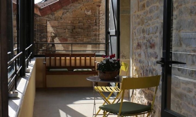 Chateau House | La Halte du Donjon - CHATEAU