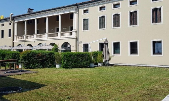 Vicenza Apartment | La Loggia Vicenza