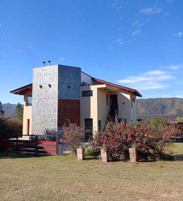 Villa General Belgrano Apartment | La Macarena Suites