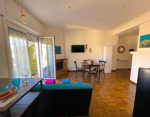 Nettuno Apartment | LA MAGIA DI CARLA - Boutique Apartment in Nettuno - Central Location near Beach and Train Station