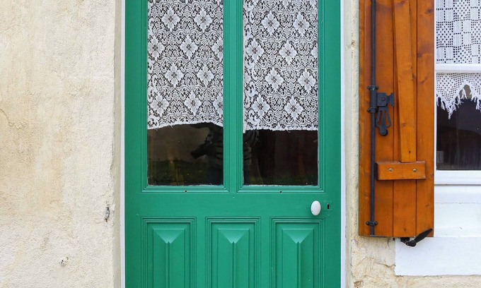 Arbigny-sous-Varennes Cottage | "la MAISON DE MA TANTE" plenty of romance from the French countryside