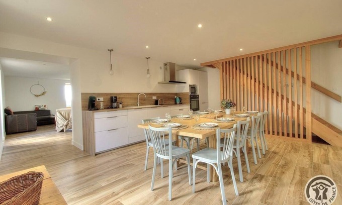 Saint-Jean-la-Bussiere House | La Maison d'à Côté - Saint Jean LA Bussiere