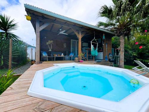 Saint-Francois House | La maison du bonheur