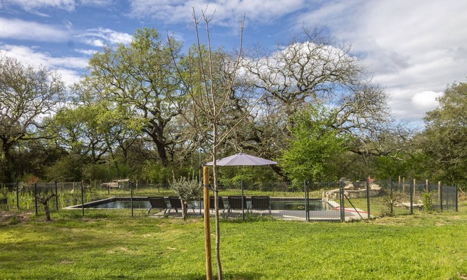 Brouzet-les-Quissac Villa | La Maison en Bois - enjoy nature in its purest form