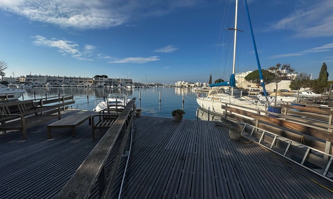 Le Grau-Du-Roi Apartment | La Marina de la Petite Caroline vue Port 2 chambres