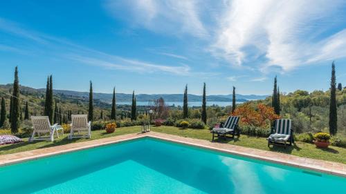 Passignano sul Trasimeno Villa | La Martinella 12, Emma Villas