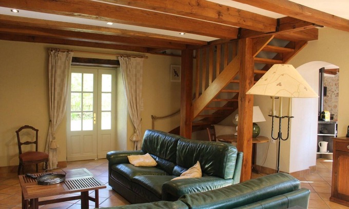 Saint-Pierre-de-Cole House | La Monestière