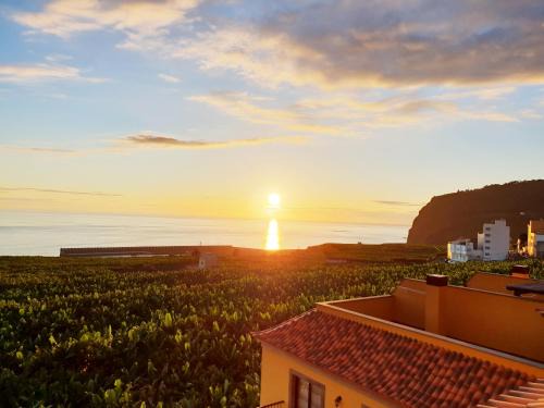 Tazacorte Apartment | La Palmita Sunset