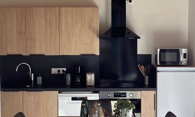 Bezu-Saint-Eloi House | LA PERGOLA Lovely brick and half-timbered house