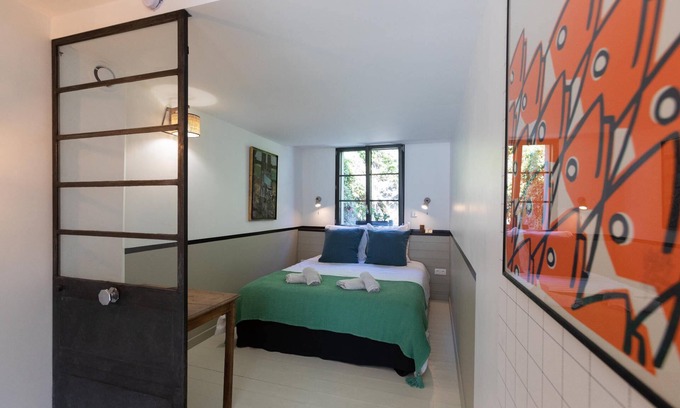 Binic Apartment | "La Petite Epicerie" right in the harbour, 200m from the beach with small terrace
